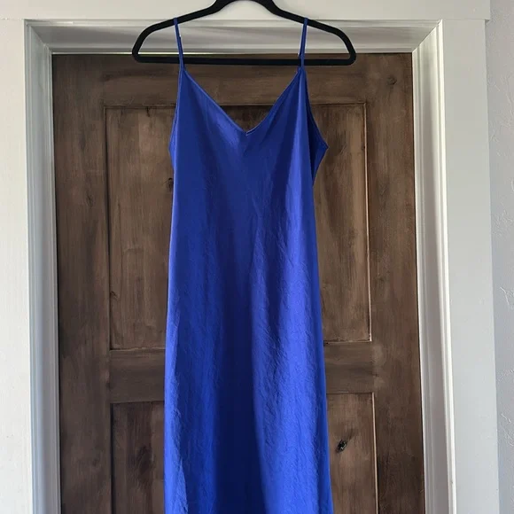 Aritzia Wilfred Blue Slip Dress 💚 - Picture 4 of 10